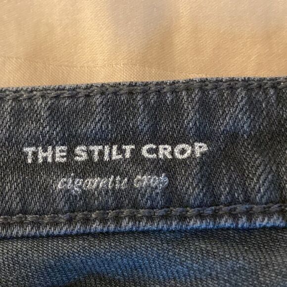 AG Denim The Stilt Crop Cigarette Crop in Black with Shredded Front Legs. - Picture 9 of 12